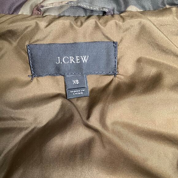 J.Crew Camo Quilted Puffer Vest Size XS Peplum Hem – New Without Tags - Picture 12 of 14